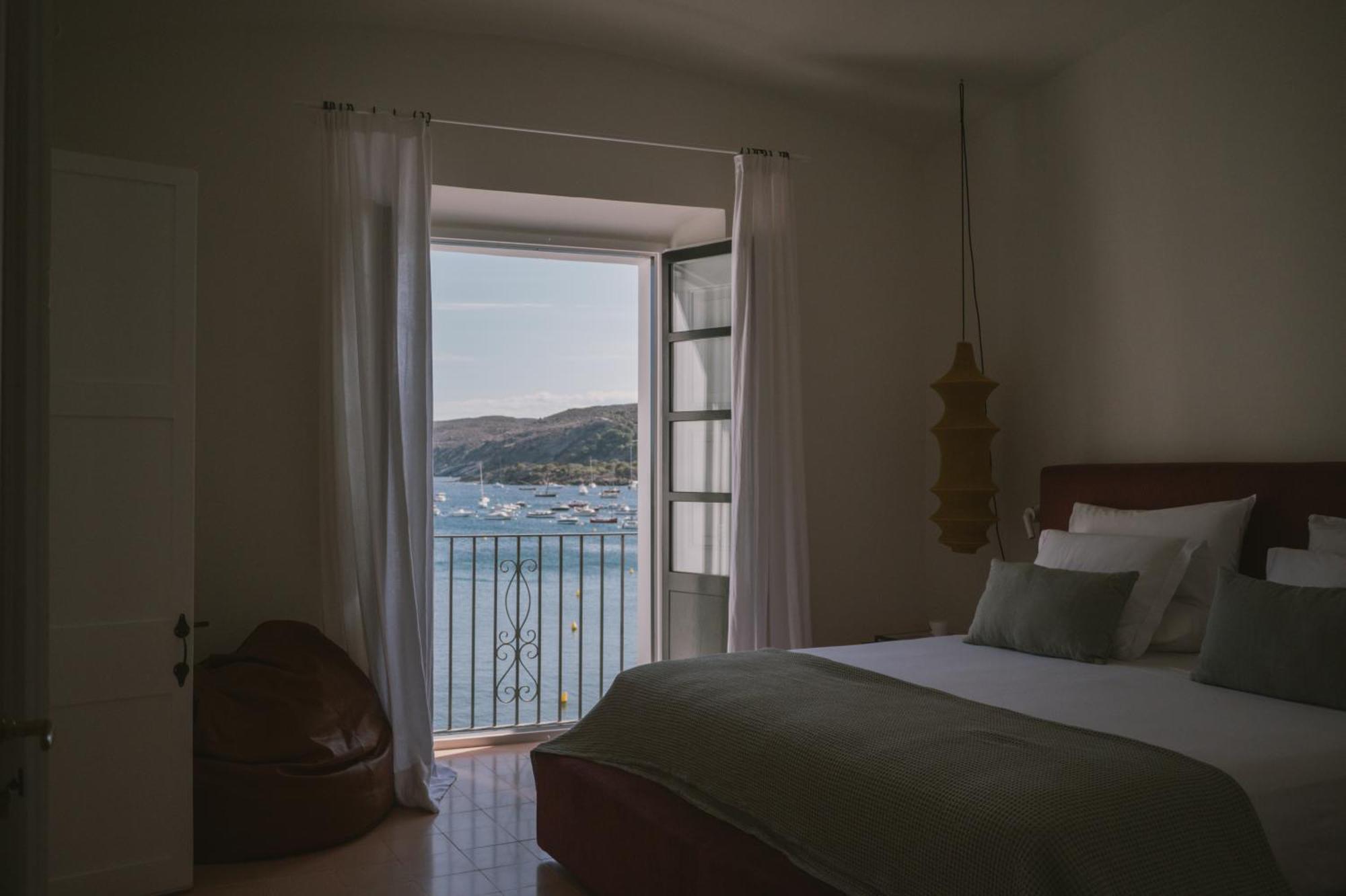Can Set Cadaques Luaran gambar